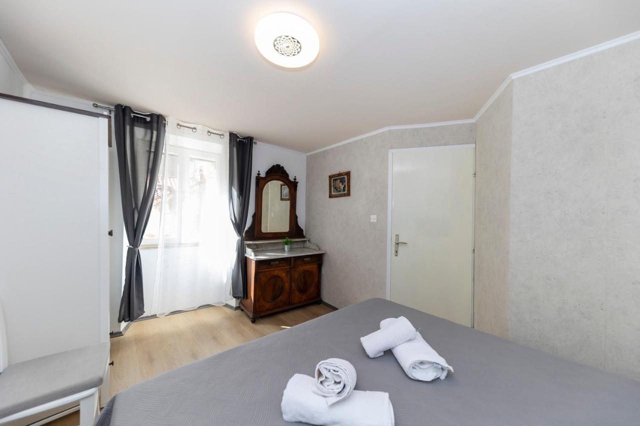 Apartment Varosino Zadar Eksteriør bilde